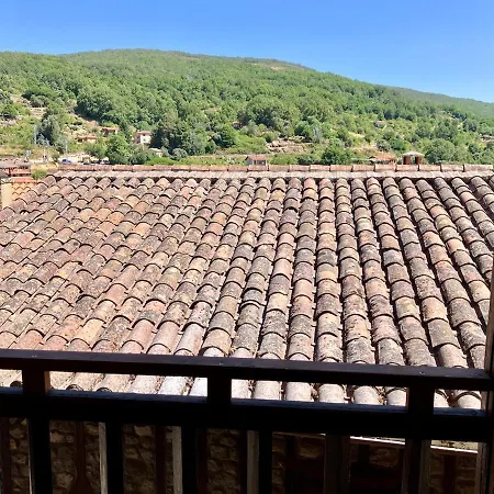 Nietos De Pura San Martín del Castañar