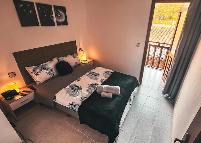 Nietos De Pura 펜션 San Martín del Castañar